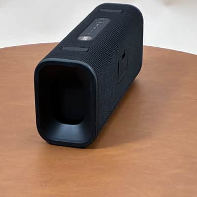 Sony ULT FIELD 3 Portable Bluetooth Speaker Waterproof image 2