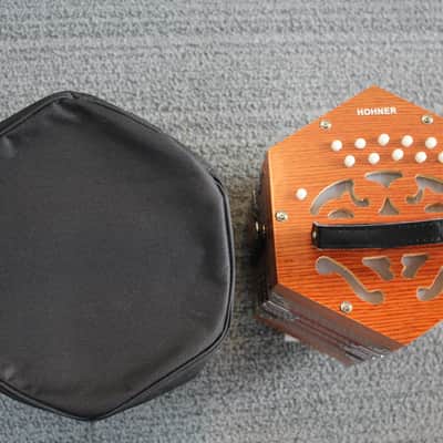 Hohner D40 Concertina Accordion G/C Keys image 2