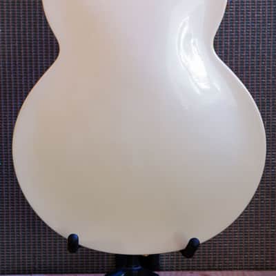 Yamaha AES1500 1988 - White image 12