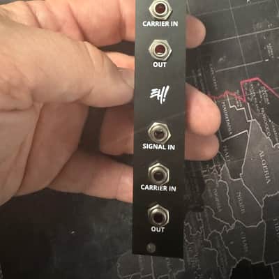 Eurorack Hardware Passive Ring Module 4 hp image 1
