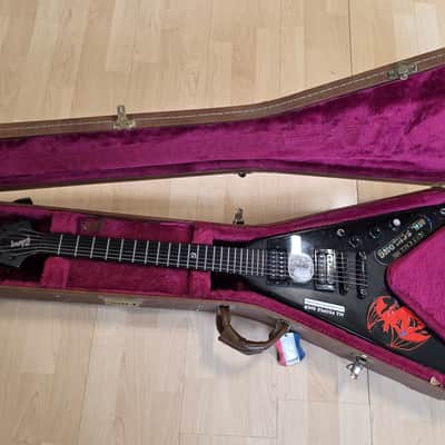 Gibson Gothic Flying V 1999 EX BLACK LABEL SOCIETY MUSIC VIDEO STAGE PLAYED OZZFEST ARTIST OWNED TOUR GUITAR Custom Graphics image 2