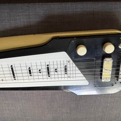 Vintage 1960s Harmony H7 Roy Smeck Console Lap steel with Original Case and Legs image 5