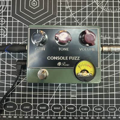 CONSOLE FUZZ - by Rose Electric Audio - Distortion / Fuzz image 3