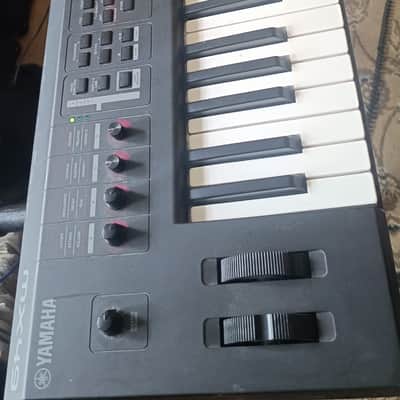 Yamaha MX49 Synthesizer 2016 - Present - Black image 2