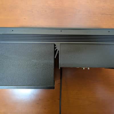 Crown D-150 Vintage 1970s 70W Dual Channel Power Amplifier image 4
