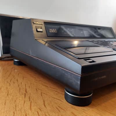 TECHNICS SL-P1200 — Professional Broadcast CD Player + Custom Flightcase (1986-1993) image 8