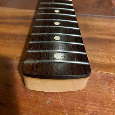2001 MIM Fender Stratocaster Standard Strat Rosewood Maple Neck Tuners 9.5" Radius image 7