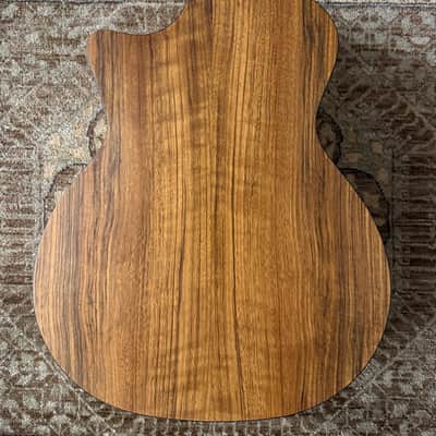 Eastman AC222CE-CLA Acoustic-Electric Grand Auditorium w/ Gig Bag & Free Pro Set Up image 10