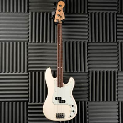 Fender American Professional Precision Bass with Rosewood Fretboard 2017 - Olympic White image 2
