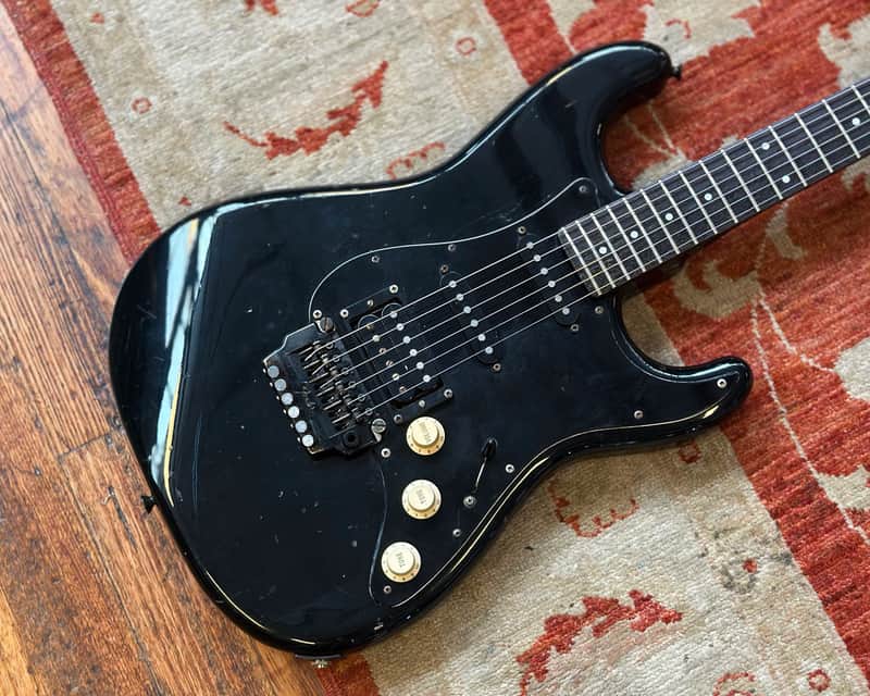 未使用　光栄堂　fender MIJ traditional ⅱ ストラト　黒 1985 Fender MIJ ST-556 Stratocaster - Modified 🇯🇵 | Reverb