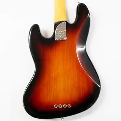 Fender American Professional II Jazz Bass Fretless - 3 Color Sunburst with Rosewood Fingerboard image 8