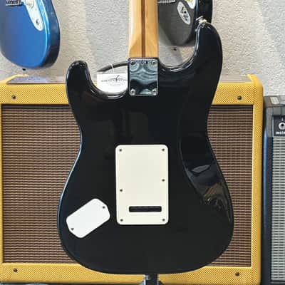 Fender Roland Ready Stratocaster in Gloss Black w/ SKB Case image 13