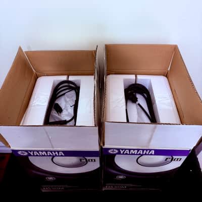 Yamaha HS50M Powered Studio Monitor -Pair (TESTED) image 11