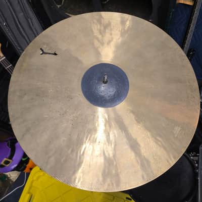 Wuhan KOI Crash 20" (Cracked in Body, Trashier Sound) image 1