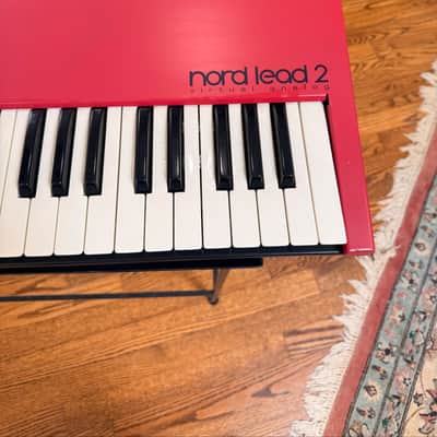 Nord Lead 2 49-Key 12-Voice Polyphonic Synthesizer 1997 - 2003 - Red image 4