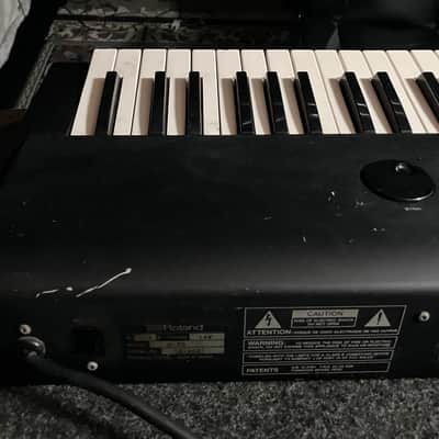 Roland D-70 76-Key Super LA Synthesizer 1990 - 1994 - Black image 8