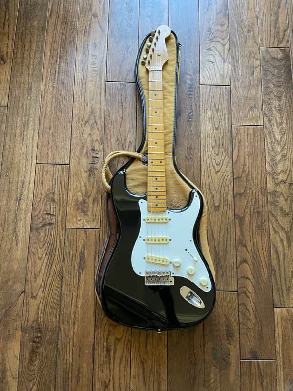 Vintage 1984 Fender ST-57 Black Stratocaster 1957 Reissue E Serial