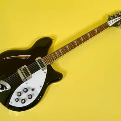 Rickenbacker 360/12 2004 - Jet Glo Gloss image 15
