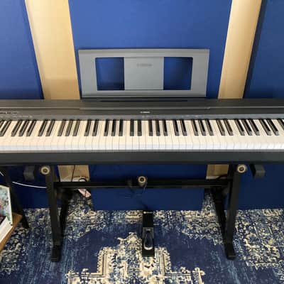 Yamaha P45B 88-Weighted Keys Digital Piano 2015 - Present - Black