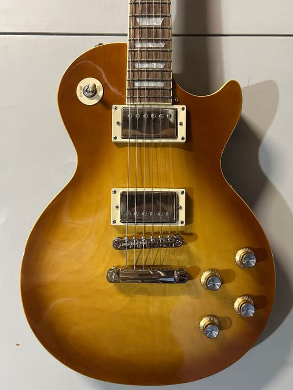 2022 Epiphone Les Paul Classic w/ Upgraded p/u's and HSC | Reverb 2022 Epiphone Les Paul Classic w/ Upgraded p/u's and HSC | Reverb