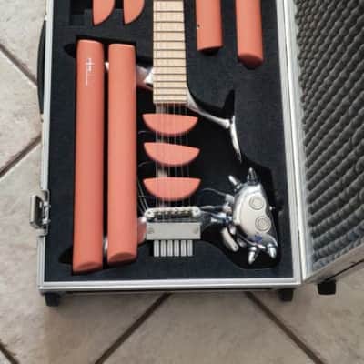 Teuffel Birdfish Electric Guitar – Rare 2000s Model in Apricot Matte – Complete with Original Case & Accessories image 11