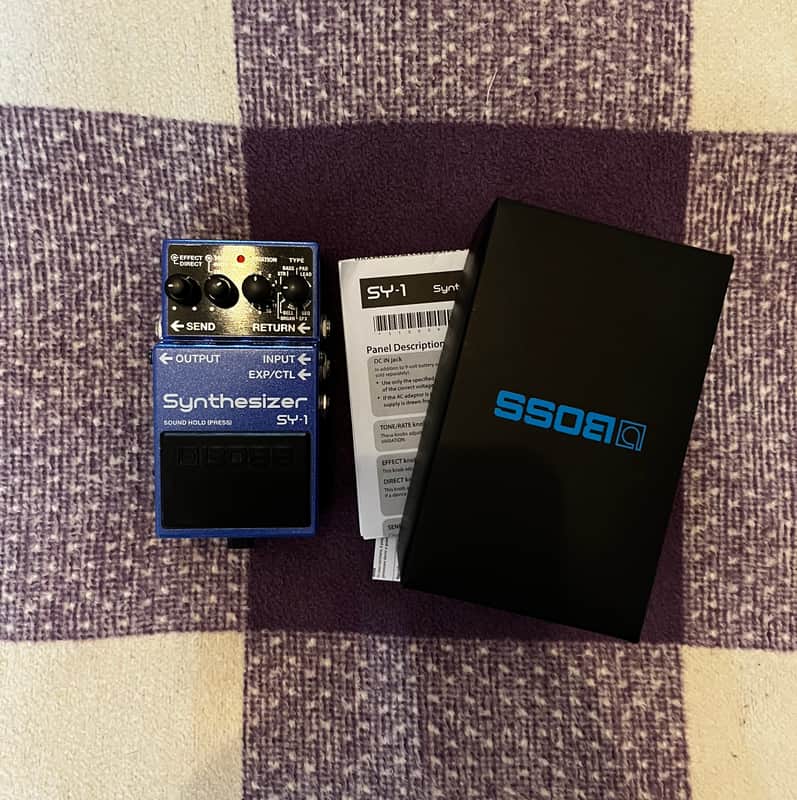 Boss SY-1
