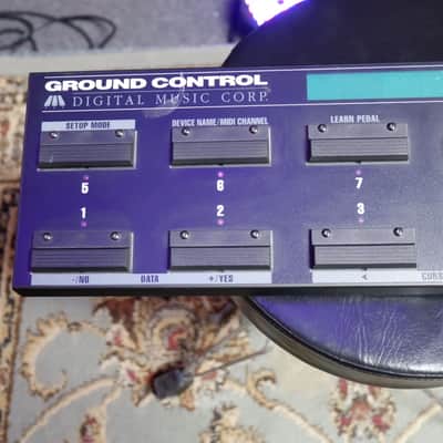 Digital Music Corp Ground Control Programmable MIDI Foot Controller 2000 Black image 2