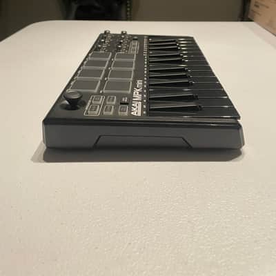 Akai Professional MPK Mini 25-Key USB MIDI Controller w/ USB Cable image 5