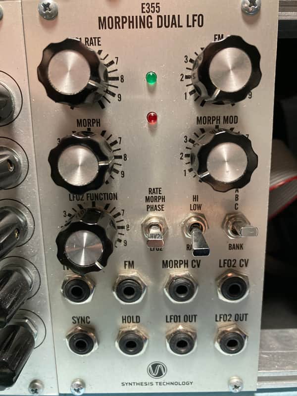 Synthesis Technology E355 - Morphing Dual LFO - Eurorack Module image 1
