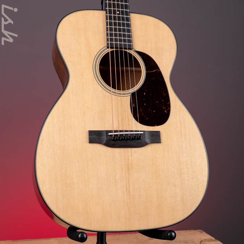 Martin 00-18 2025 Standard Series Acoustic Guitar image 1