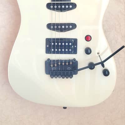 Fernandes Lightning Bolt Set Neck MIJ White image 7