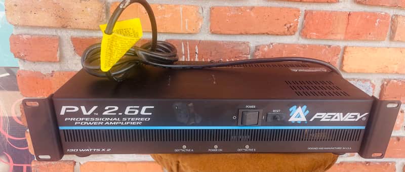 Peavey 2.6C Stereo Power Amp 130 watts x 2 image 1