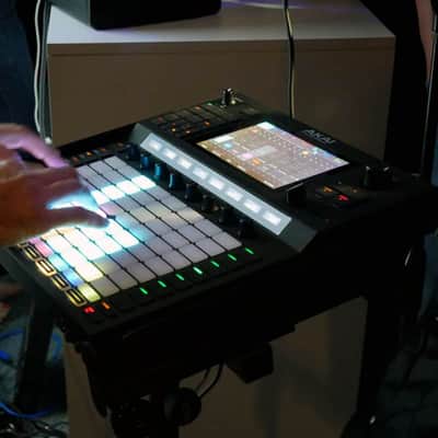 BOXED Akai Force Music Production & DJ System w. Poly. Aftertouch, Touchscreen / MIDI & CV Sequencer (*& BONUS Dust Cover + 500GB SSD Harddrive) image 5