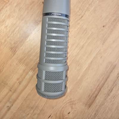Electro-Voice RE20 Cardioid Dynamic Microphone 1968 - Present - Gray image 3