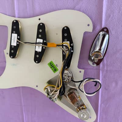 Fender Custom shop ‘54 loaded pickgard 54 - White image 3