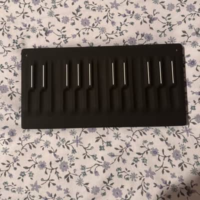 ROLI Seaboard Block 24-Key Expressive MIDI Keyboard Controller
