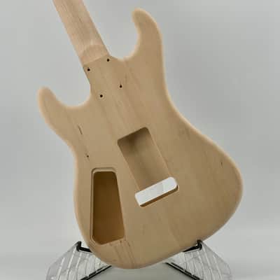 LOCKE Custom “HFT” Hot For Teacher EVH Little Guitars Short Scale Body & 5150 Banana Neck =\//-/= image 17