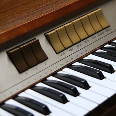 (Video) *Serviced* Philips Philicorda GM 754 Type 22 | Combo Organ GM754/15 Z 70s | Legs Included image 4