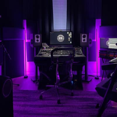 Bryan Noss Twin Turbo 16U Producer / Mixing Studio Desk image 12
