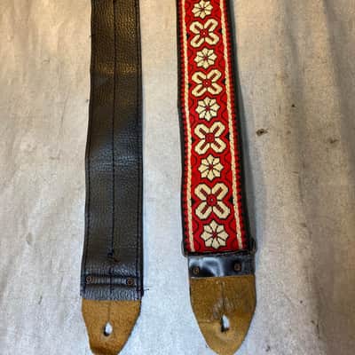 Ace Products Red and White Flower Strap 1960s Red/White image 3