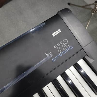 Korg Triton TR 76-Key Workstation with SKB Case - Black image 2