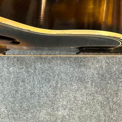 Harmony H1215 Archtone 1944 - 1971 - Dark Brown Sunburst image 9