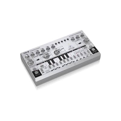 Behringer TD-3 Analog Bass Line Synthesizer with VCO/VCF, 16-Step Sequencer/16-Voice Poly Chain, Distortion Effects, Silver image 8