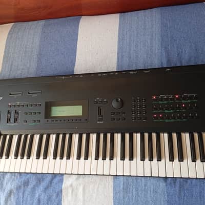 Yamaha SY77 Synthesizer 1989 - Black