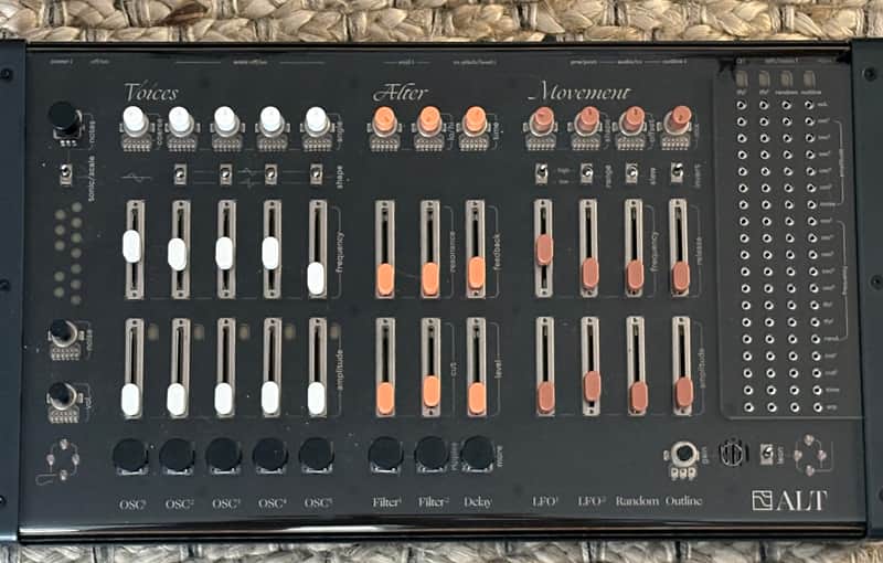 Cyma Forma ALT Desktop Analogue Synthesiser image 1