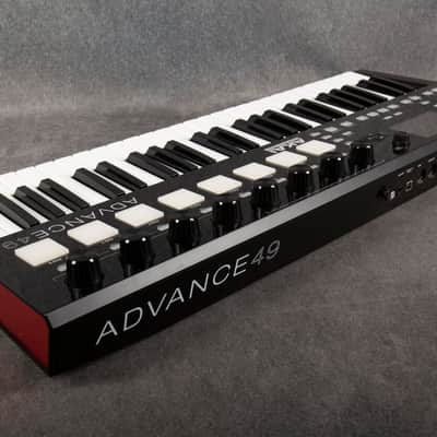 Akai Advanced 49 MIDI Keyboard - Boxed - 2nd Hand image 5