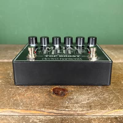 Electro-Harmonix Metal Muff Distortion with Top Boost 2006 - Present - Black image 6