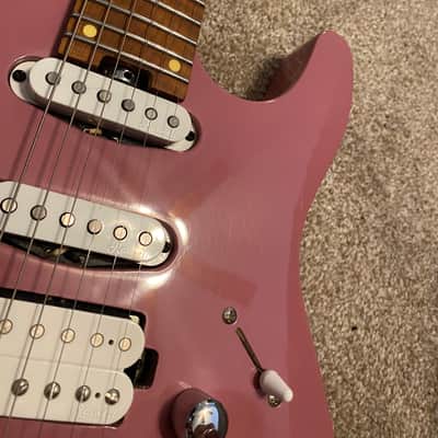 Harley Benton Fusion-III SSH Pink flame roasted neck image 4