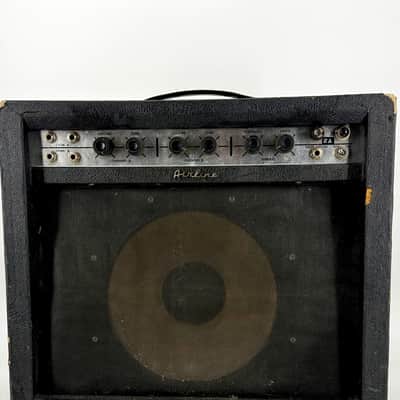 USED Danelectro Airline 62-9013A image 1