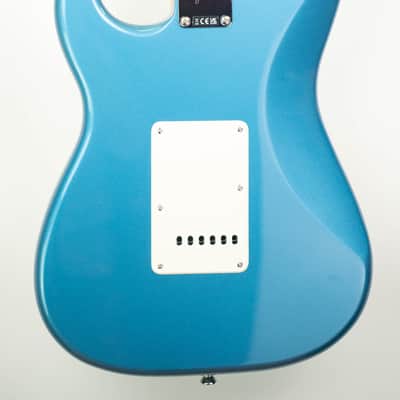 Squier Classic Vibe 60s Stratocaster Lake Placid Blue image 8